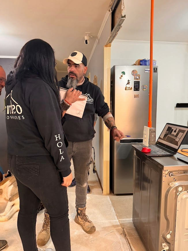 Equipo Burdeo Trabajando